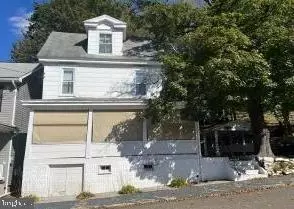 333 Carbon St, Weatherly, PA 18255