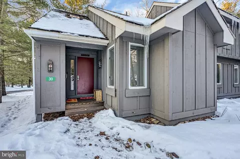 30 Elevator, Lake Harmony, PA 18624