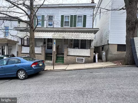 45 Jones St, Lansford, PA 18232