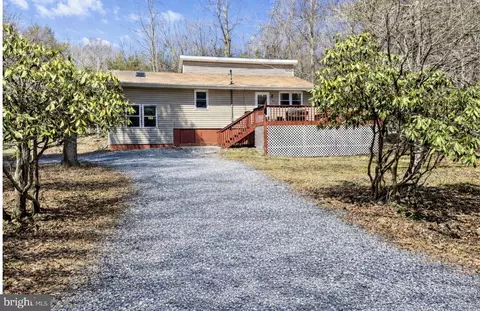 41 Watauga Ln, Albrightsville, PA 18210
