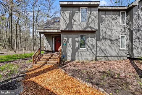 33 Elevator, Lake Harmony, PA 18624