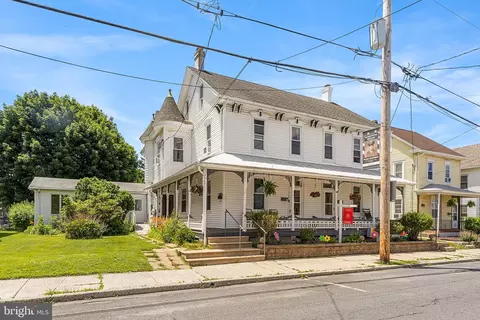 154 S 156 S Fourth St, Lehighton, PA 18235