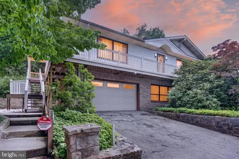 34 W Water St, Lansford, PA 18232