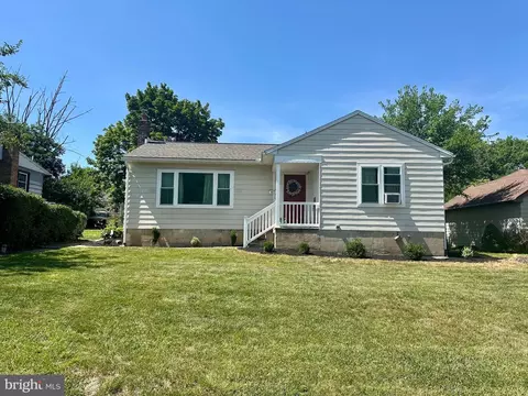 871 Lafayette Ave, Palmerton, PA 18071