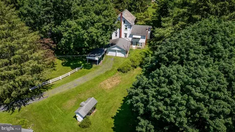 210 Snyders Rd, Palmerton, PA 18071