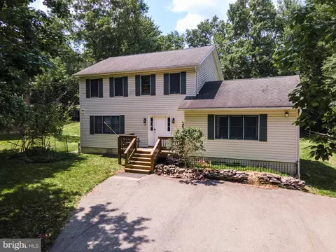 154 Bishop Cir, Albrightsville, PA 18210