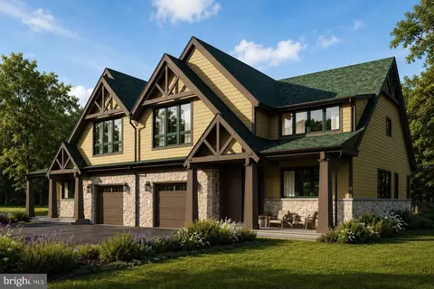 35 Left Side Woodsbluff Ct, Lake Harmony, PA 18624