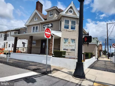 9 Tunnel St, Lansford, PA 18232