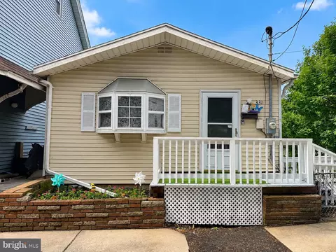 331 W Water St, Lansford, PA 18232