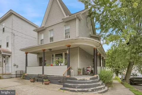 201 W Abbott St, Lansford, PA 18232