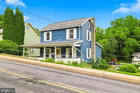 242 Hudsondale St, Weatherly, PA 18255