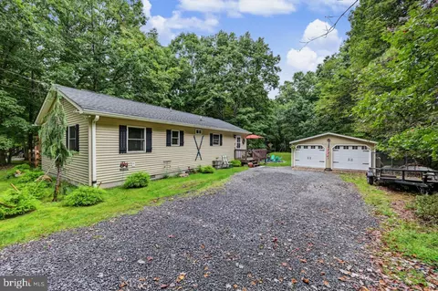 21 Maccauley Rd, Albrightsville, PA 18210