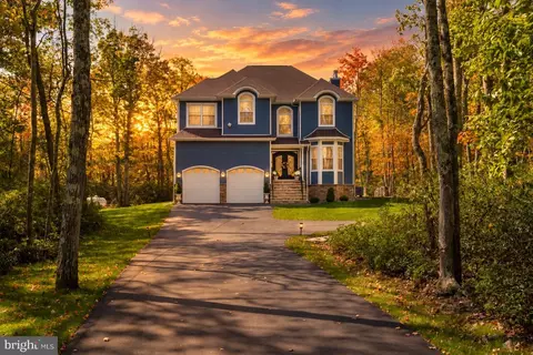 109 Forest Lake Dr, Jim Thorpe, PA 18229