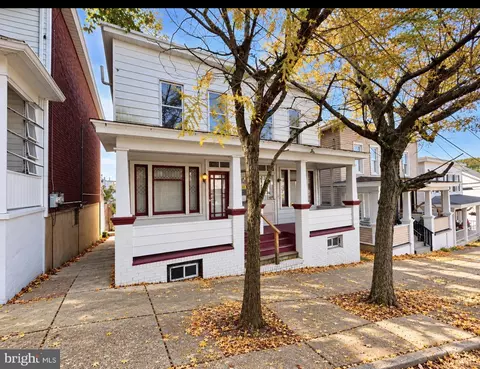 40 Jones St, Lansford, PA 18232