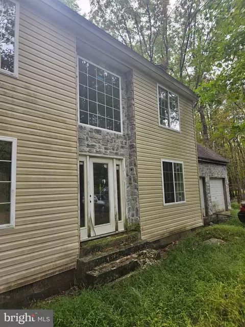 116 Sassafras Dr, Albrightsville, PA 18210