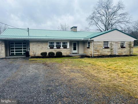1049 Dorsey Ave, Irvona, PA 16656