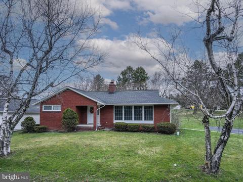 118 Clearfield St, Wallaceton, PA 16876