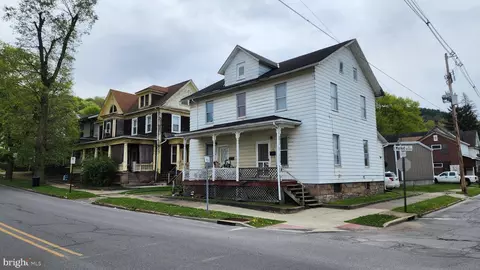 401-405 Market St E, Clearfield, PA 16830
