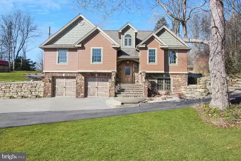 619 Clear Run Rd, Dubois, PA 15801