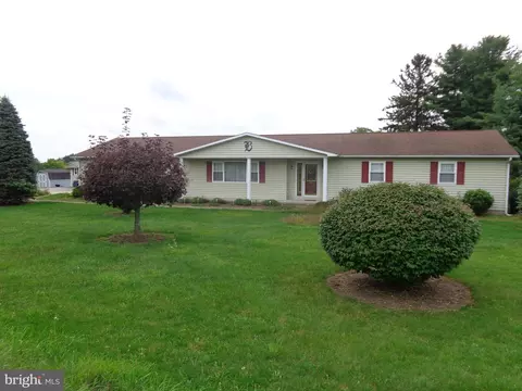 197 Pleasant Meadow Dr, Morrisdale, PA 16858