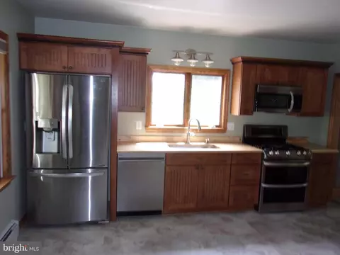 98 Maple St, Hawk Run, PA 16840 photo 5