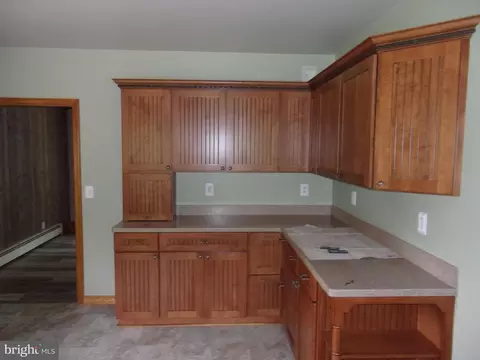 98 Maple St, Hawk Run, PA 16840 photo 4