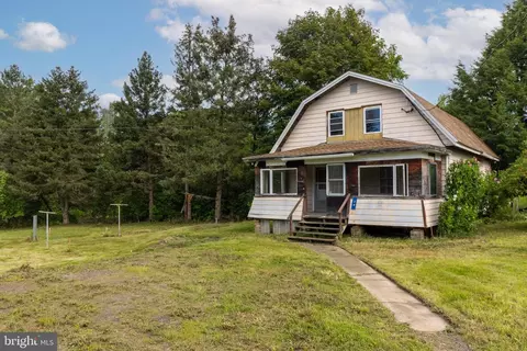 39 Boundary Rd, Wallaceton, PA 16876