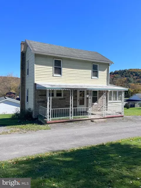 52 Hickory, Madera, PA 16661