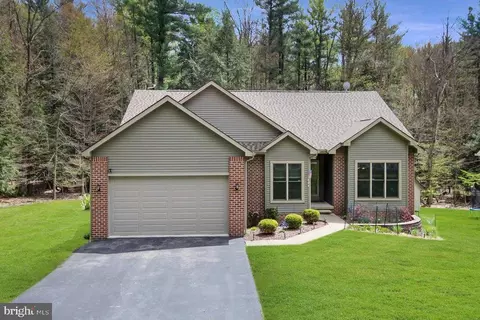 240 Hastings Rd, Dubois, PA 15801