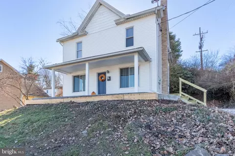 707 Decatur St, Philipsburg, PA 16866