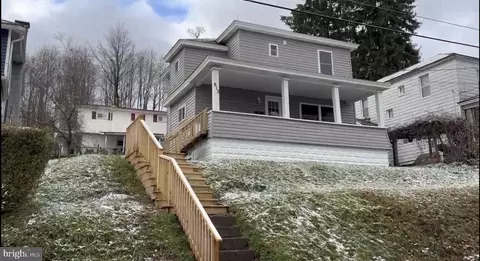 613 Decatur St, Philipsburg, PA 16866