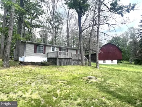 91 Hall Ln, Drifting, PA 16834
