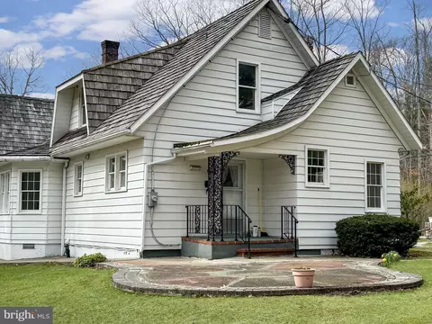Exterior - 93 Pike St, Smithmill, PA 16680 photo 2 of 15