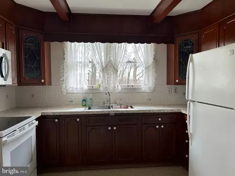 Kitchen - 93 Pike St, Smithmill, PA 16680 photo 3 of 4