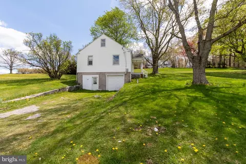 Exterior - 208 Dolores St, Ramey, PA 16671 photo 3 of 4
