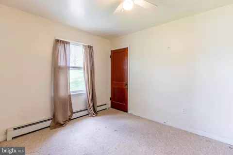 Bedroom - 208 Dolores St, Ramey, PA 16671 photo 2 of 3