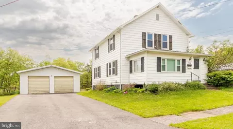 524 Spruce St, Clearfield, PA 16830