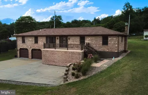 57 Doran Rd, Philipsburg, PA 16866