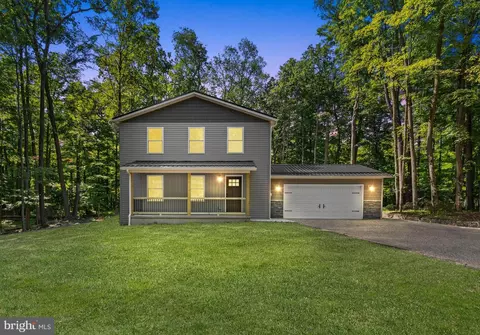 215 Fort De France Rd, Dubois, PA 15801