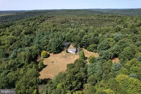 539 Blackburn Rd, Madera, PA 16661