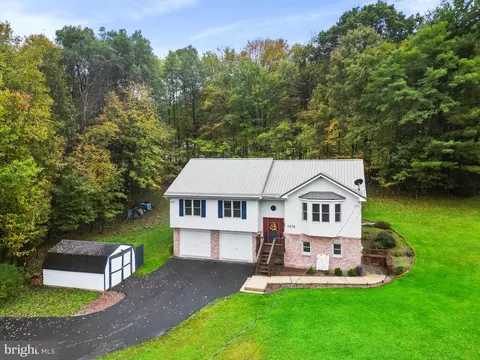 1474 Cooper Ave, Grassflat, PA 16839 photo 3