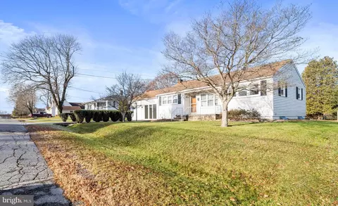 1106 Edward St, Philipsburg, PA 16866