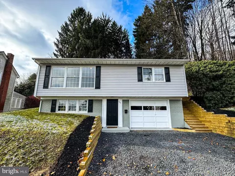 912 Barclay St, Clearfield, PA 16830