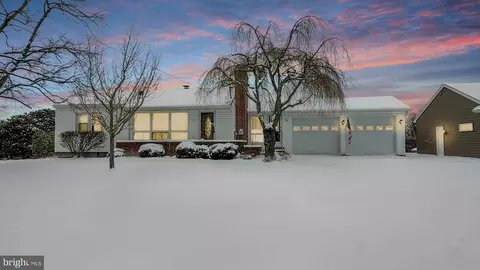 155 Glendale Ave, Morrisdale, PA 16858