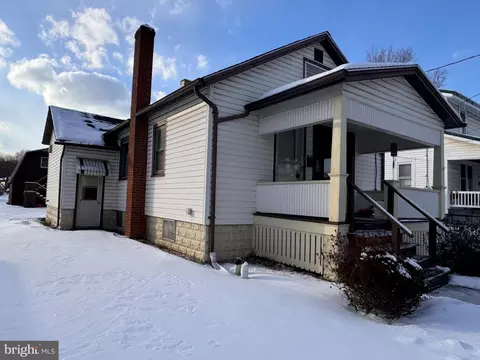 322 Maple Ave, Clearfield, PA 16830