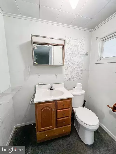 Bath - 873 Maple St, Lanse, PA 16849 photo 1 of 2