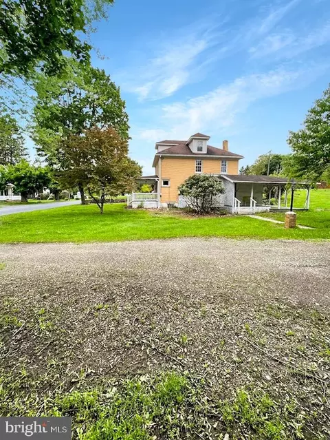 Exterior - 873 Maple St, Lanse, PA 16849 photo 2 of 3