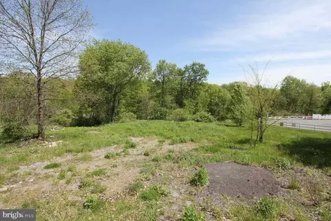 1237 12 S 1239 S Brady St, Dubois, PA 15801