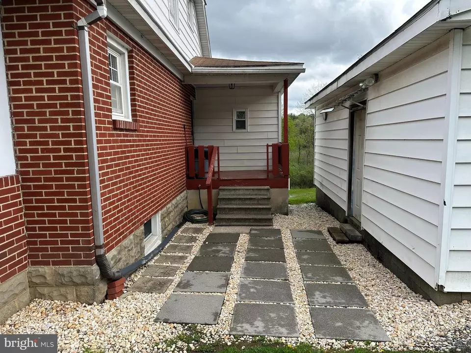 Exterior - 1866 Morrisdale Allport Hwy, Philipsburg, PA 16866 photo 2 of 3