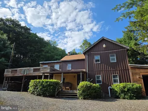 111 Firehouse Rd, Grassflat, PA 16839
